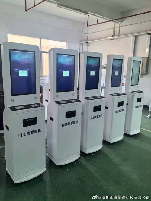 立式32寸~98寸(非触摸/红外触摸/电容触摸)产品广泛应用于企业展厅